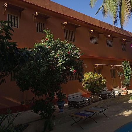 Guesthouse Dalal Ak Jamm M'Bour Buitenkant foto